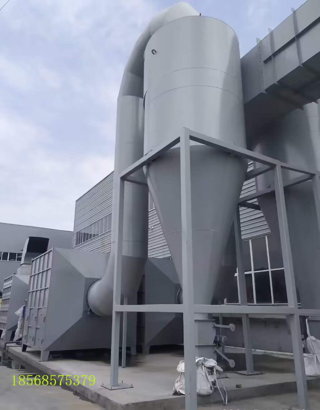 旋風(fēng)除塵器的技術(shù)參數(shù)正確選擇對(duì)于除塵設(shè)備性能的影響