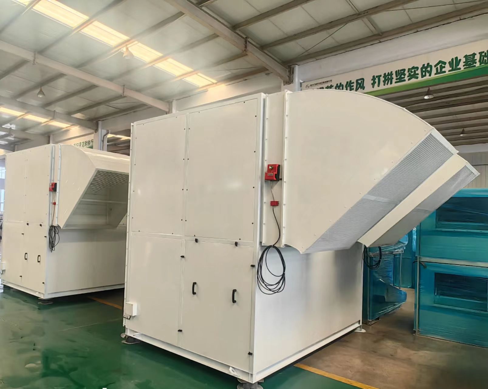 自潔式通風(fēng)除塵機(jī)組