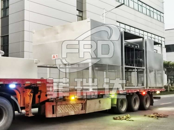 中石油空氮站自潔式空氣過(guò)濾器