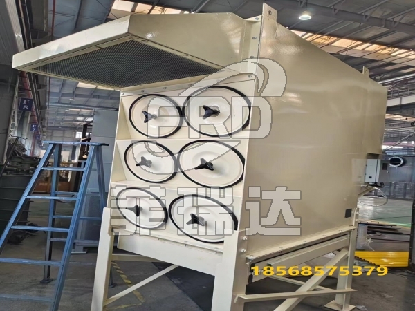 英格索蘭空壓機(jī)配套自潔式空氣過濾器的工作原理